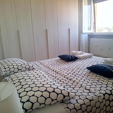 Ferienwohnung Voglia Di Mare... Holidays On The Beach Porto SantʼElpidio Exterior foto